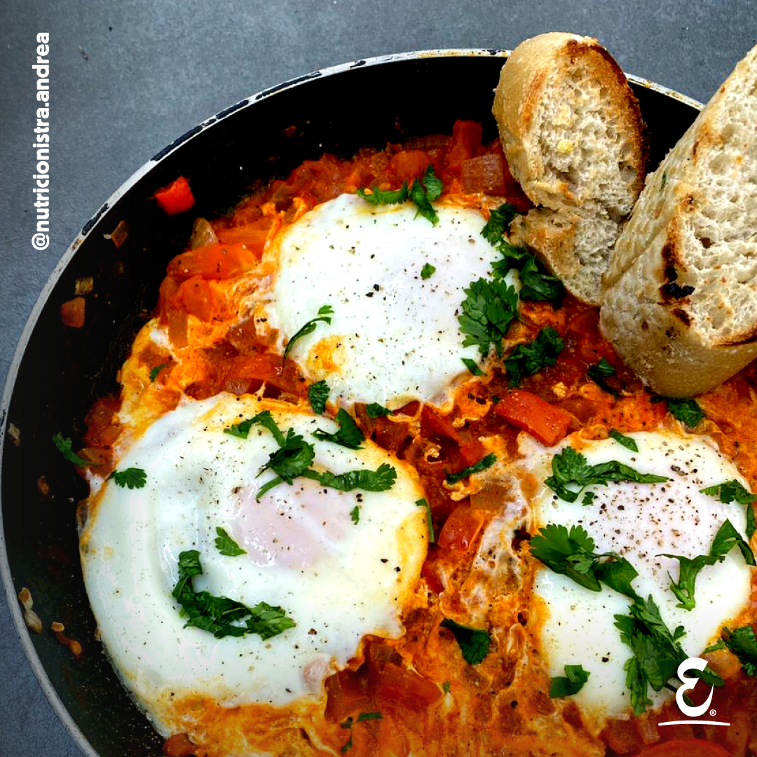 Receta: Shakshuka con Huevos Ecoterra