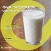 Vaso de leche de vacas libres a pastoreo Ecoterra destacando mayor concentración de vitamina E, beta-caroteno, antioxidantes y minerales como calcio, magnesio y potasio.